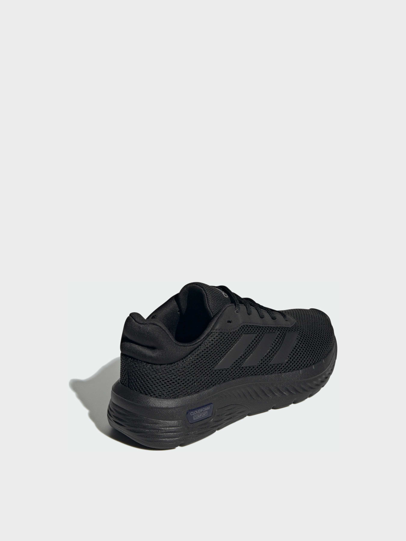 Кросівки повсякденні Adidas модель IH6125 Фото