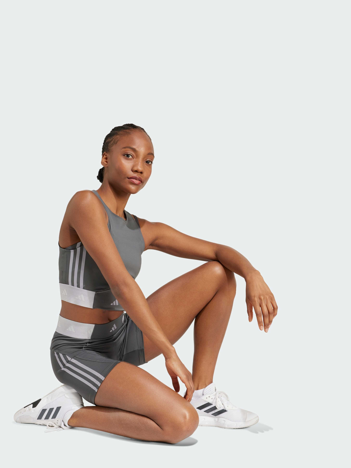 Майка спортивна Adidas модель IK5504 Фото