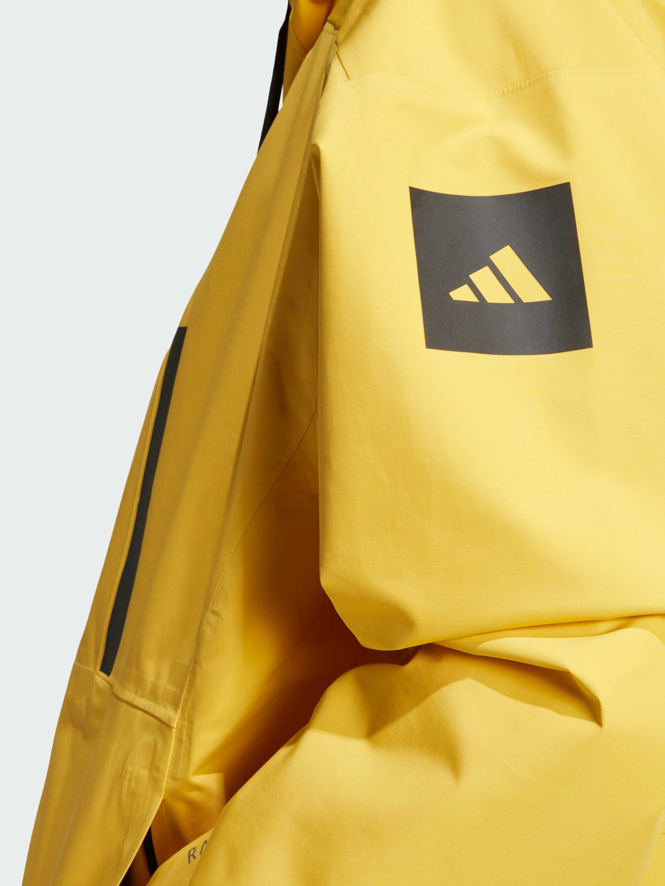 Куртки Adidas MyShelter модель IM8528 Фото