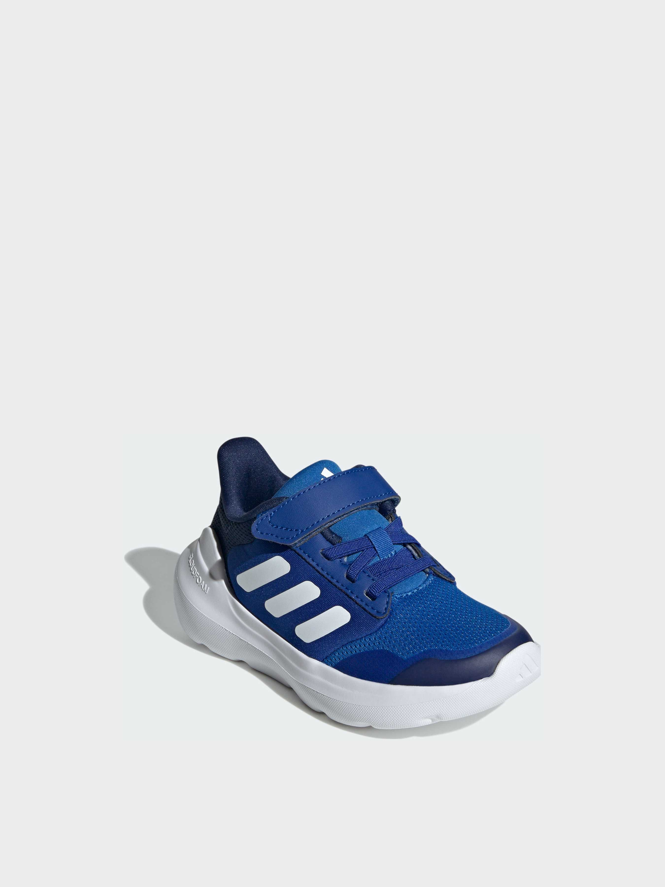 Кросівки повсякденні Adidas модель IE5989 Фото