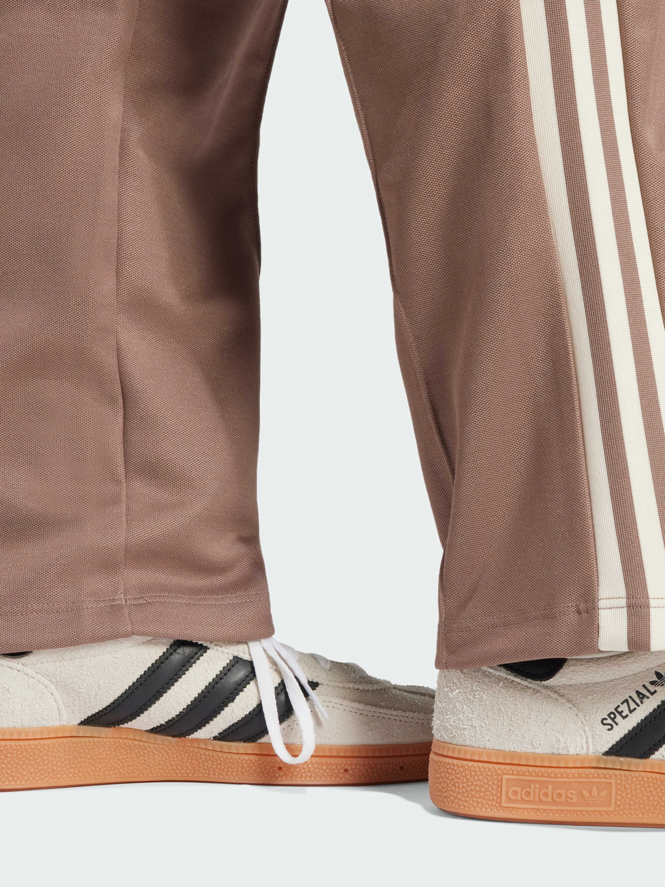 Штани повсякденні Adidas Adicolor модель JC5792 Фото