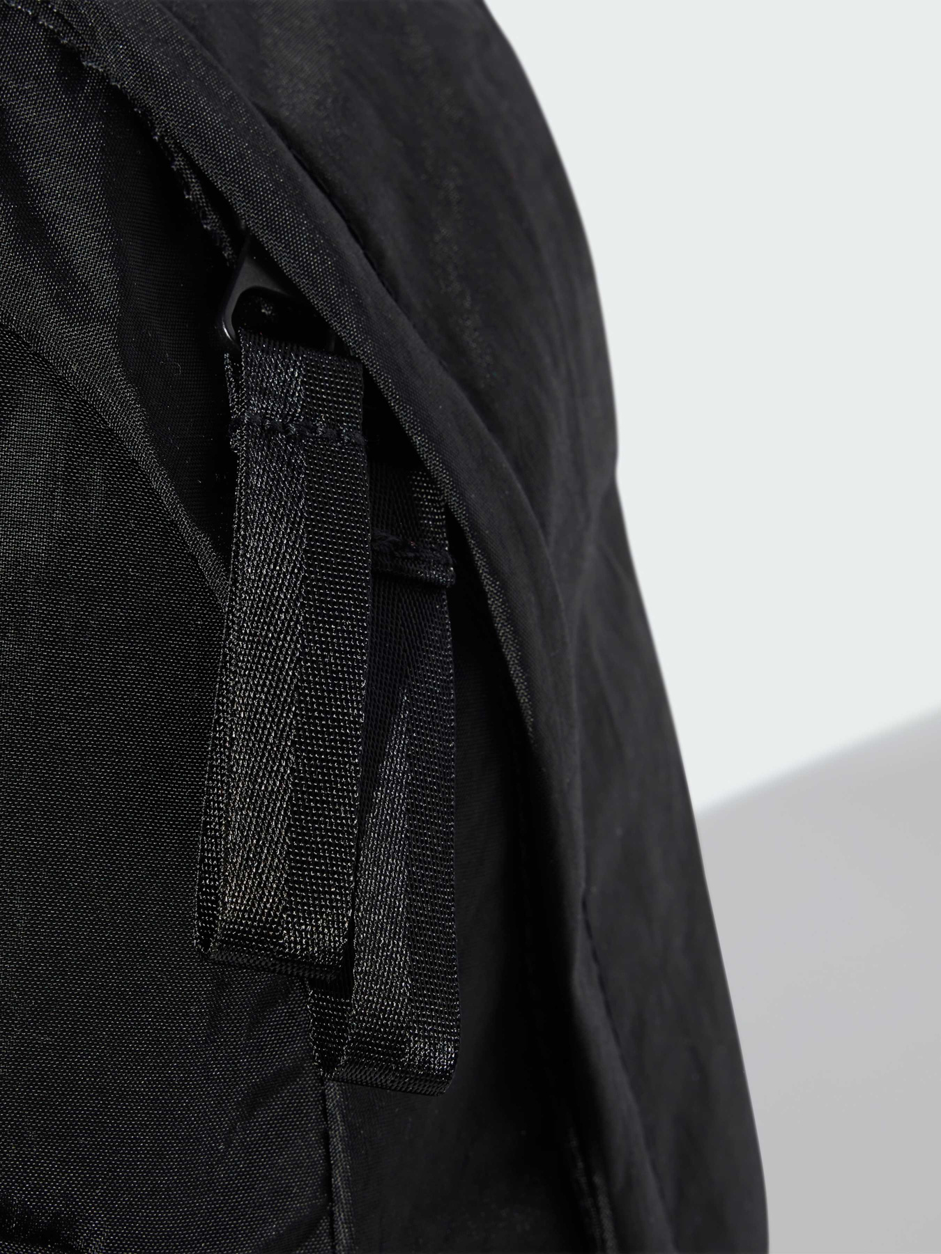 Повсякденний рюкзак Adidas модель IS5688 Повсякденний рюкзак Adidas модель IS5688 Фото