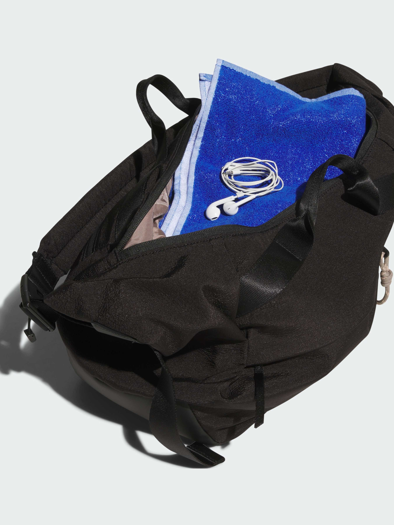 Сумка Adidas модель JF0706 Фото