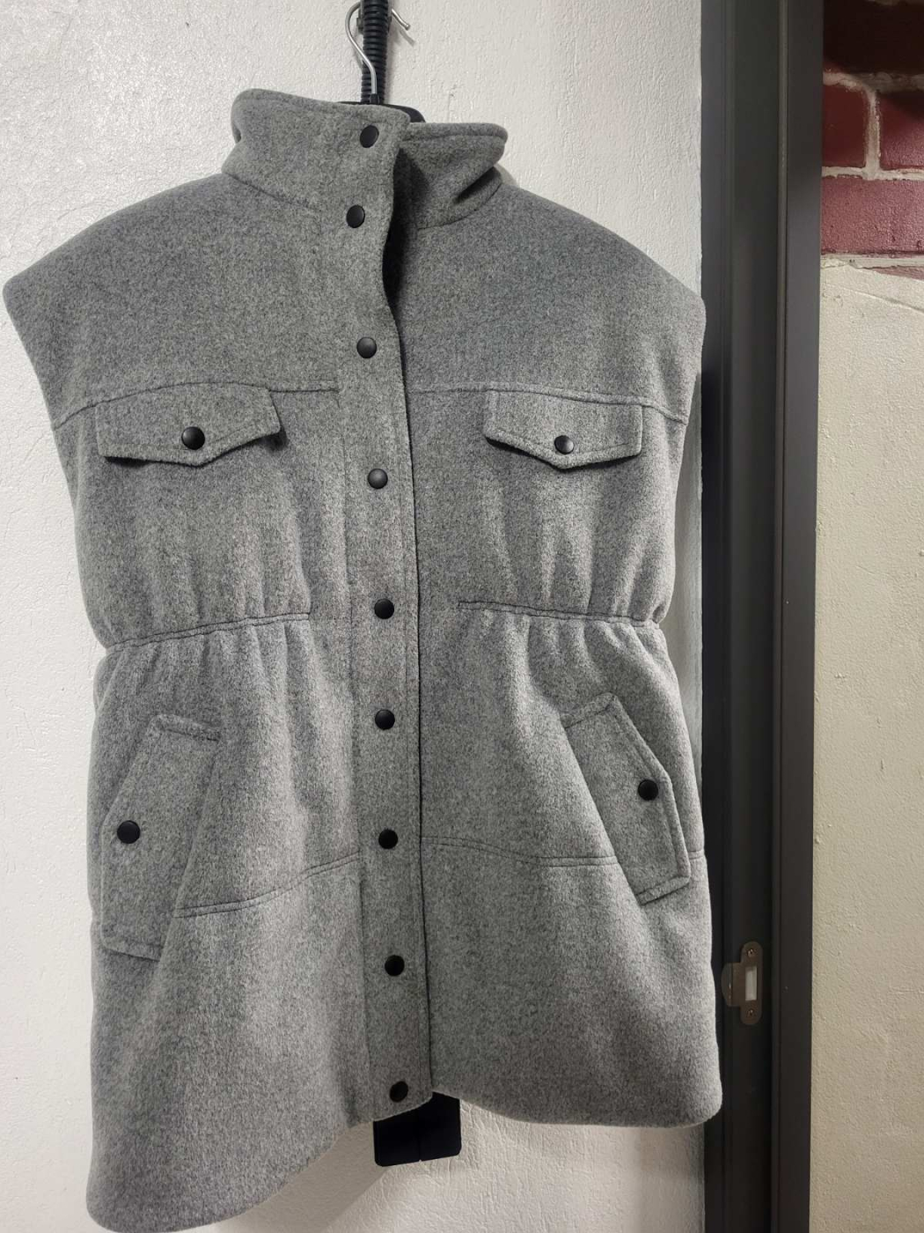 Утепленный жилет Alnest модель AN350 Фото