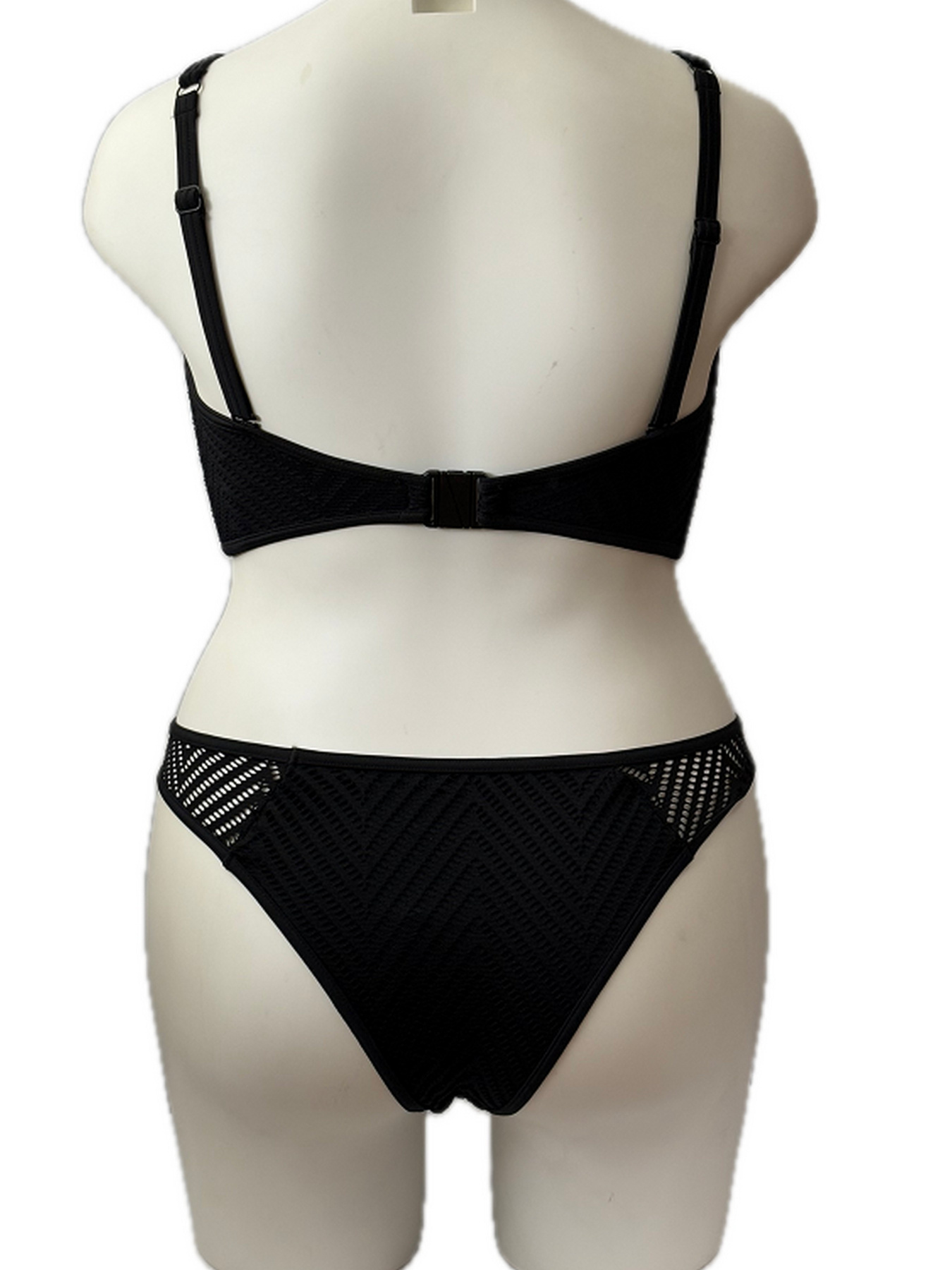 Купальник Freya Urban модель 6961-6966 Фото