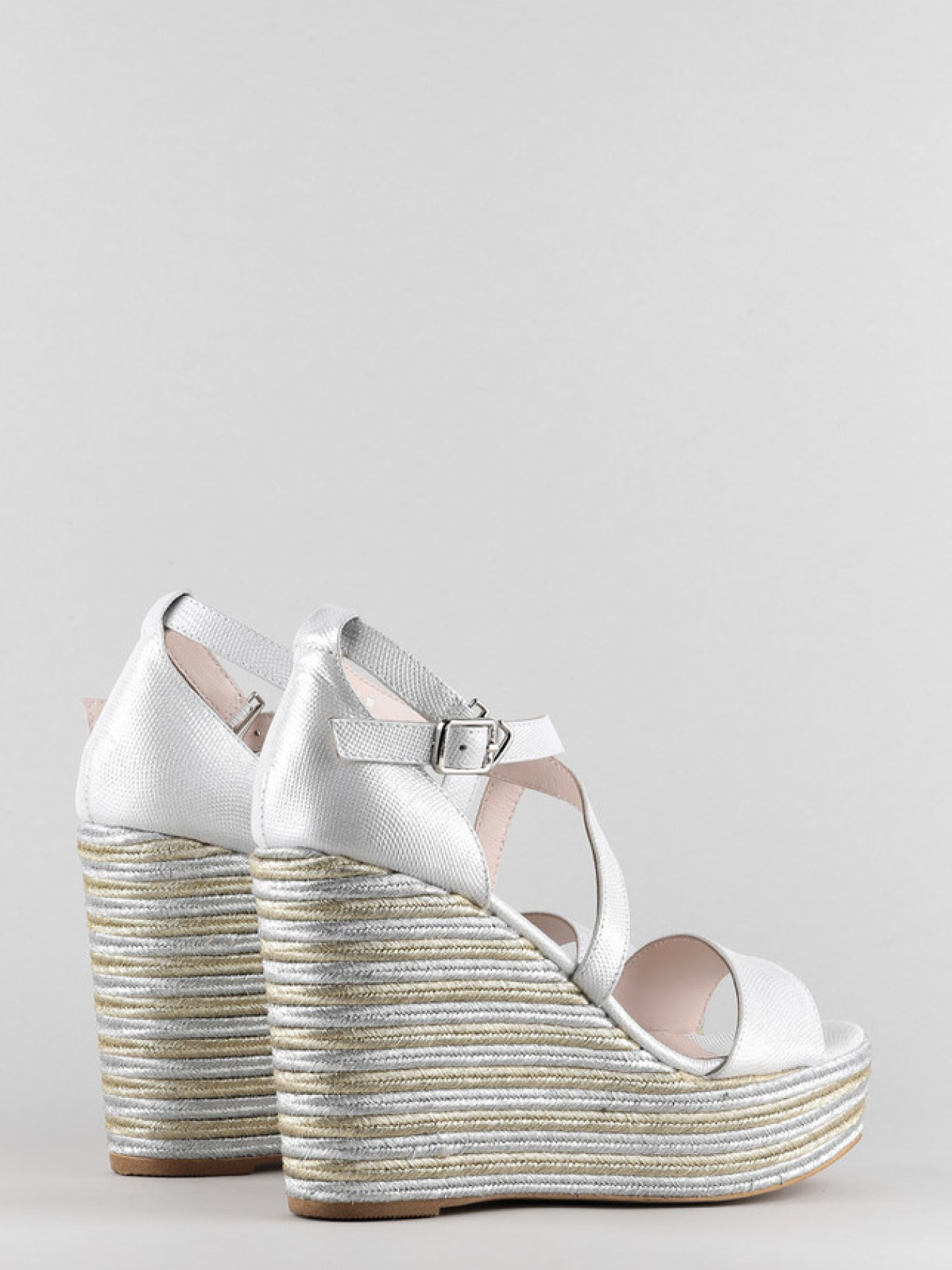 Sasha Fabiani модель 00000008949 Sasha Fabiani модель 00000008949 Фото