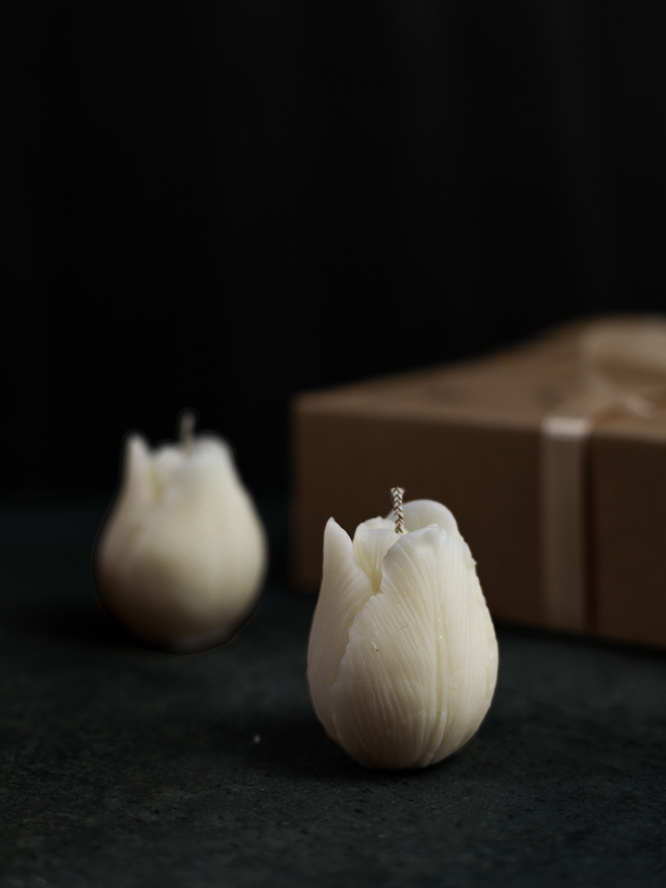 Свеча "Тюльпан", аромат - Tulip Fields (Тюльпановые поля), натуральный оливковый воск Candle Design модель 120.2017 Фото