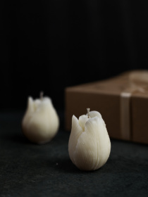 Свеча "Тюльпан", аромат - Tulip Fields (Тюльпановые поля), натуральный оливковый воск Candle Design модель 120.2017 Фото