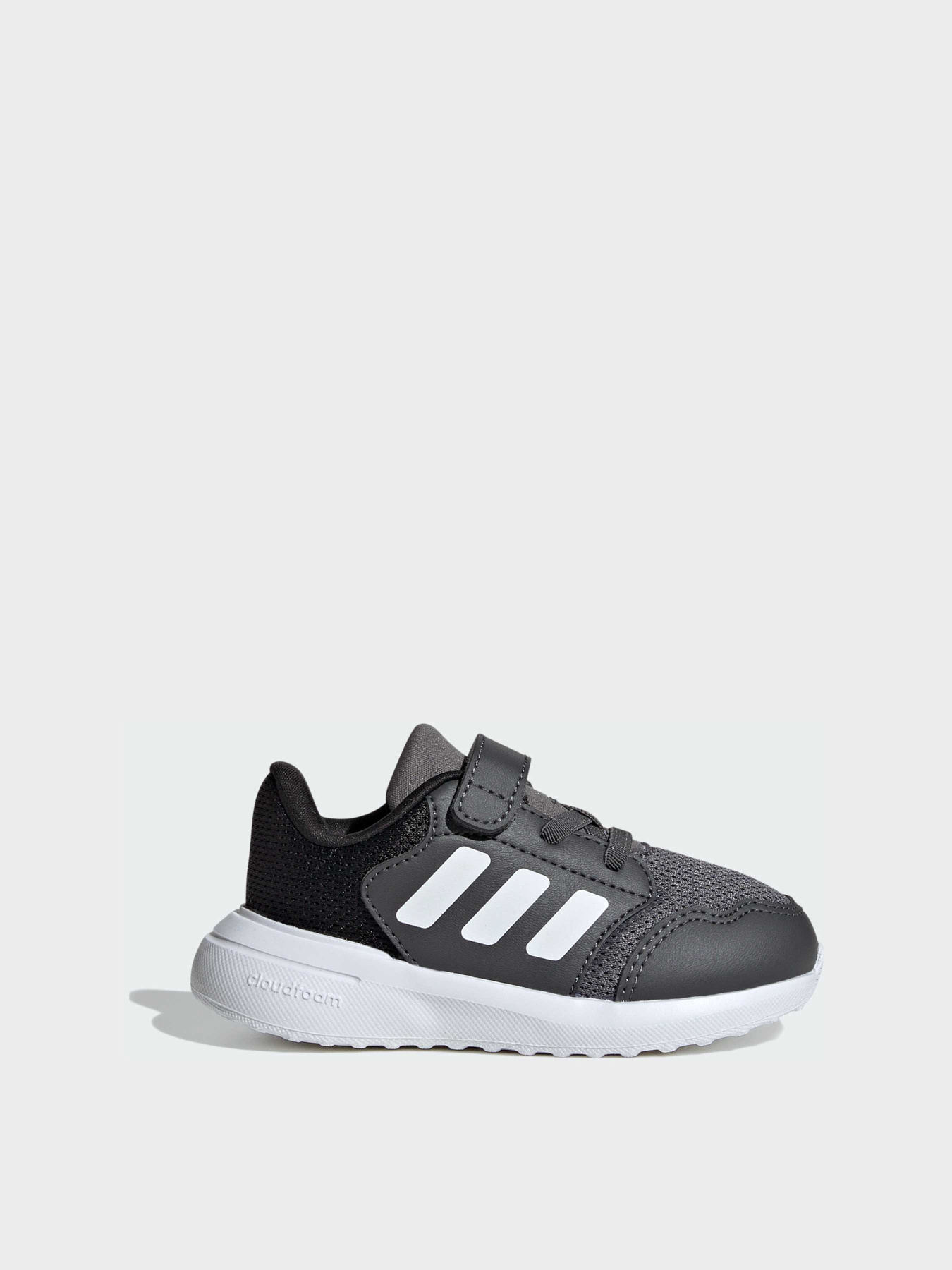 Кросівки Adidas модель IE6013 Фото