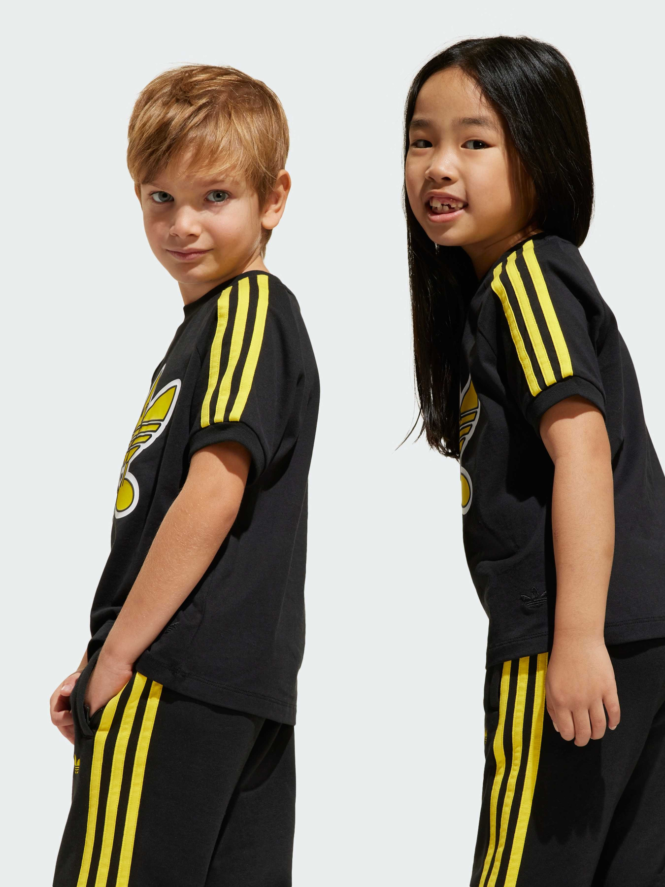 Футболка Adidas модель JD0456 Футболка Adidas модель JD0456 Фото