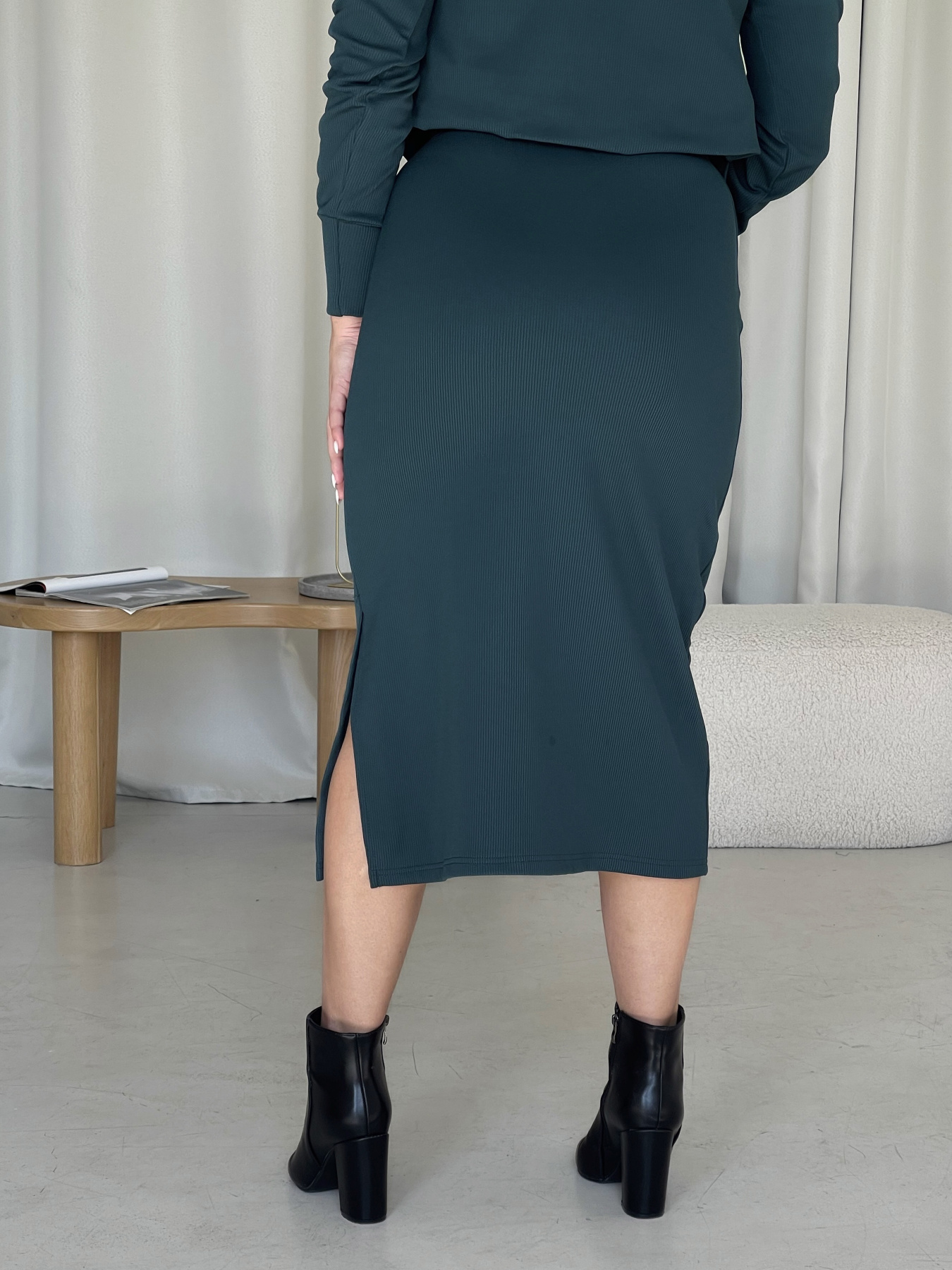 Спідниця міді Merlini модель 400001324 Фото