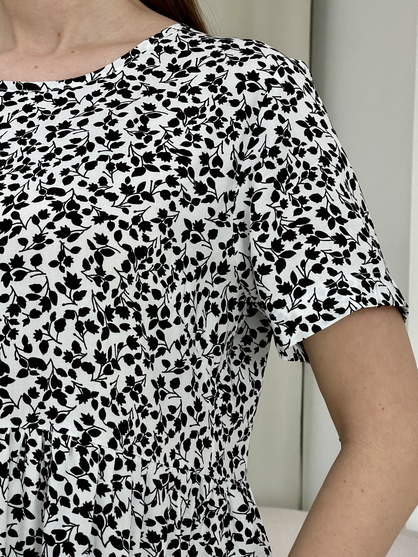 Сукня міді Merlini модель 700001264 Фото