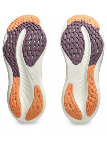 Кросівки для бігу Asics модель 1012B601-250 Фото