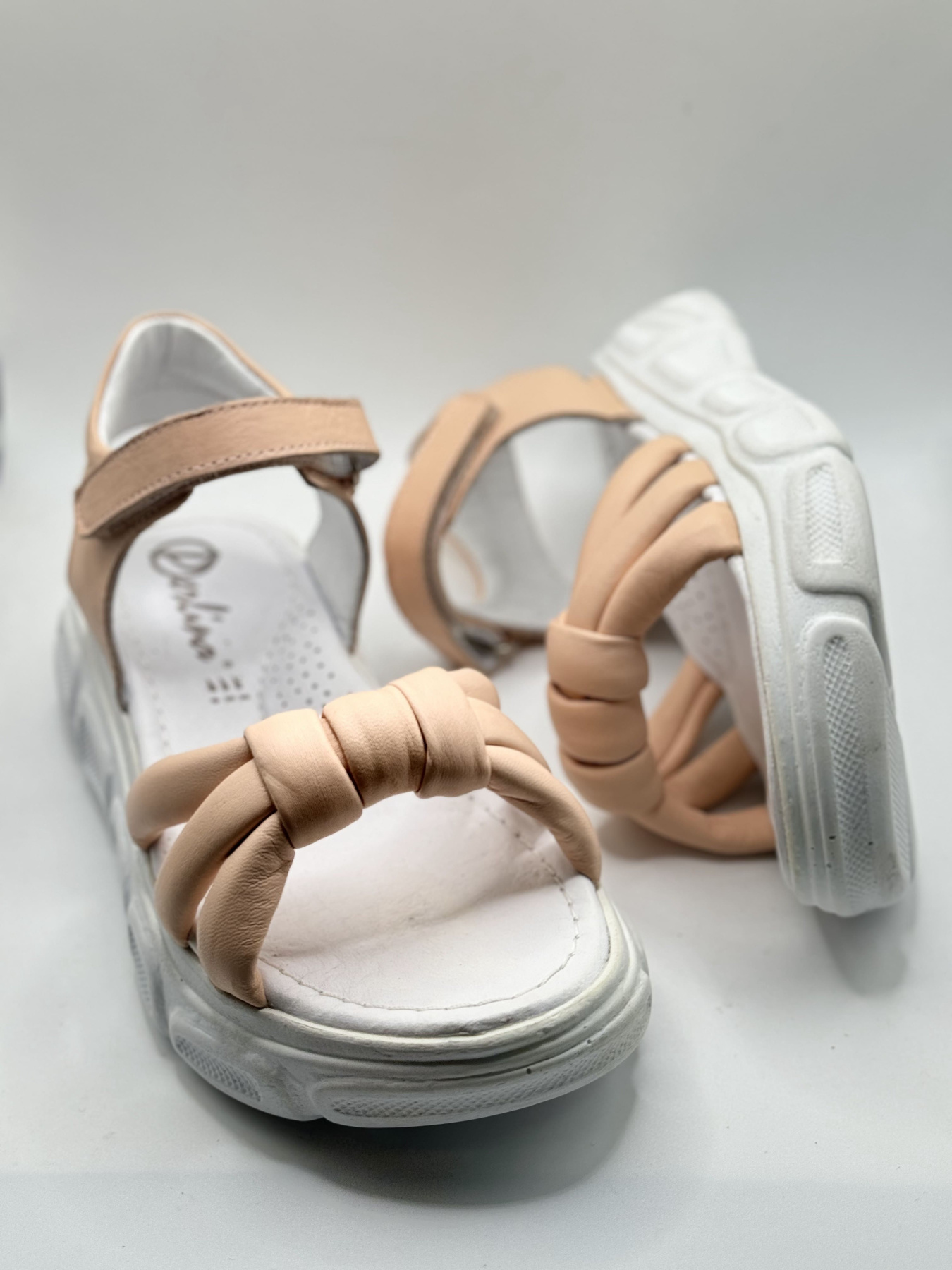 Сандалії Perlina модель 114pudra Фото