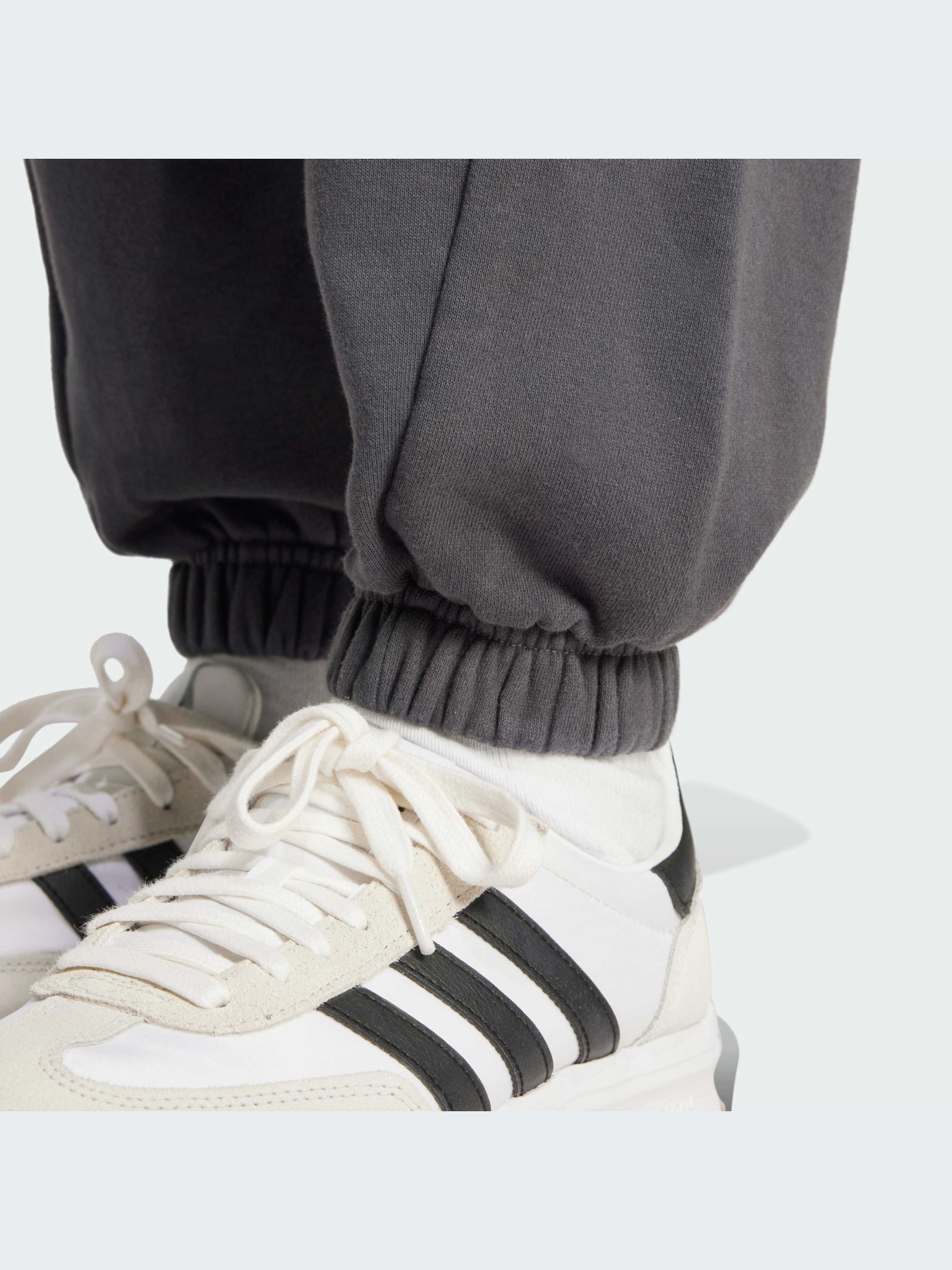 Брюки Adidas модель JJ4585-KZ Фото