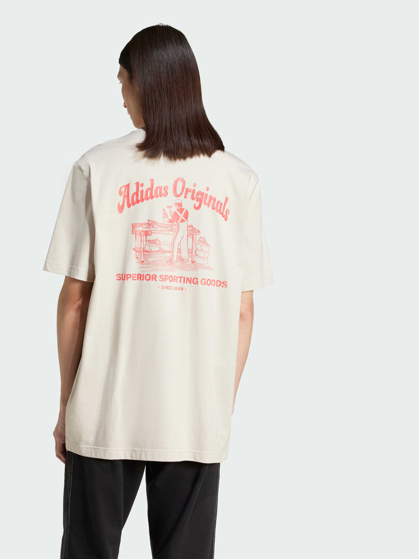 Футболка Adidas Культовые силуэты модель JD0667 Фото