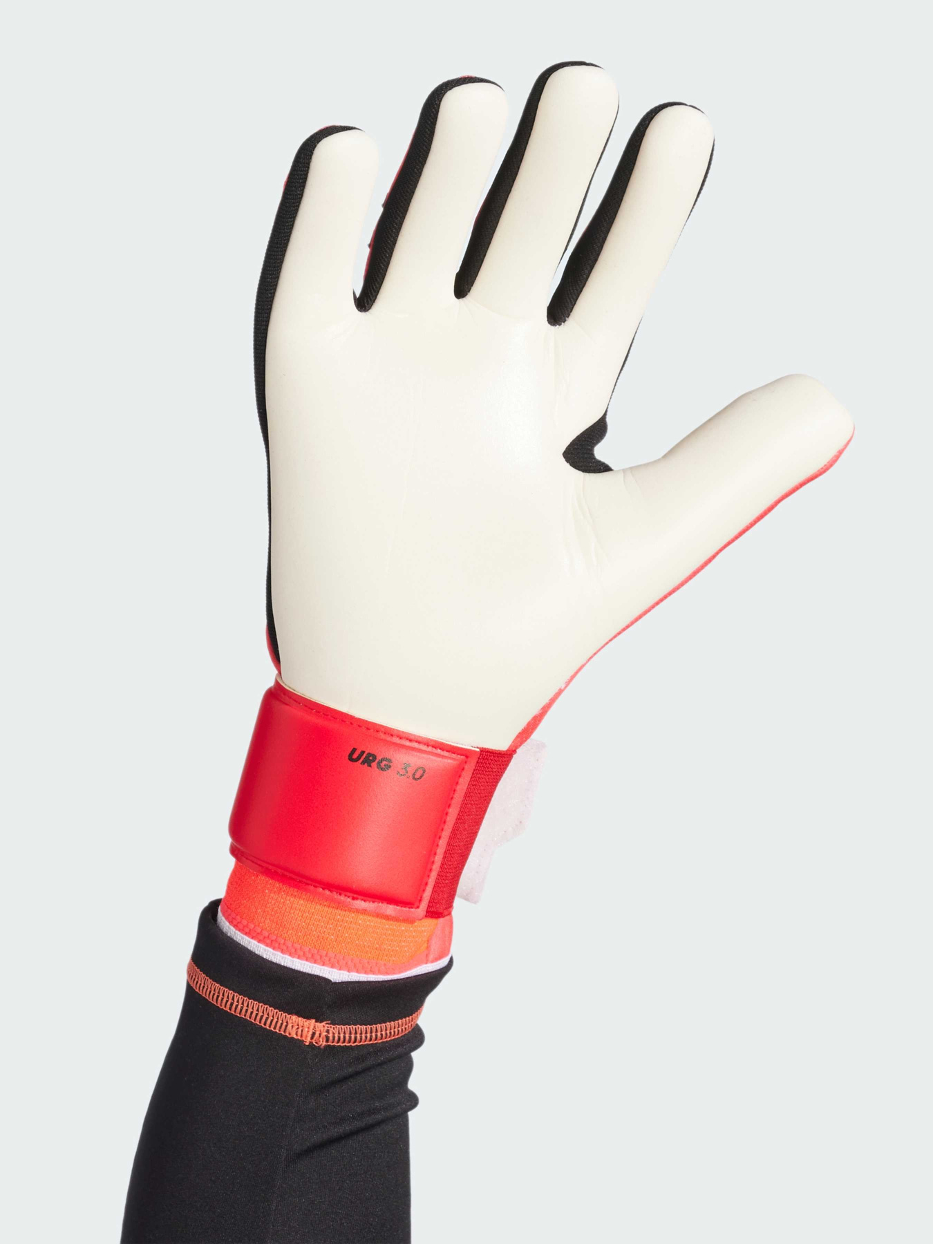 Перчатки для спорта Adidas Predator модель JH3819 Фото