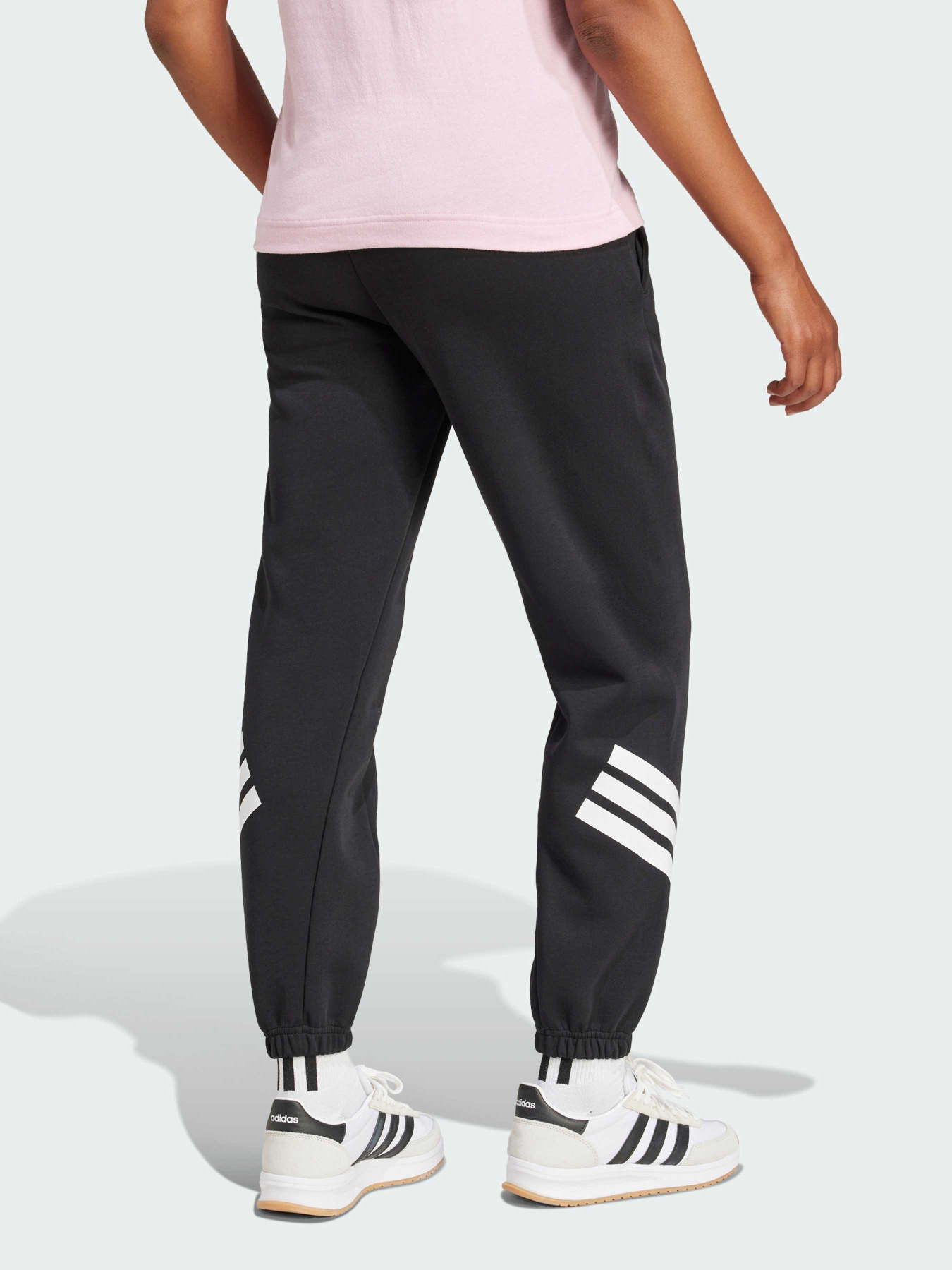 Джоггеры Adidas 3 Stripes модель JC5454 Фото