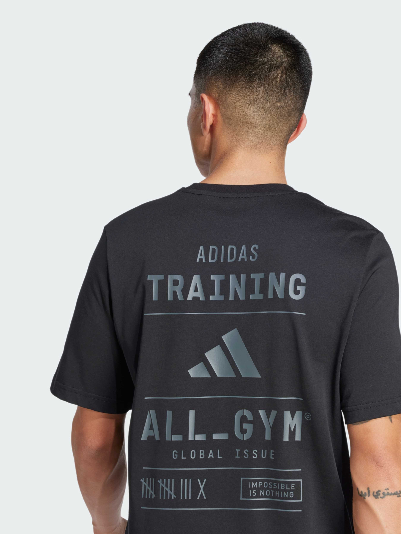 Спортивная футболка Adidas модель JD1836 Фото