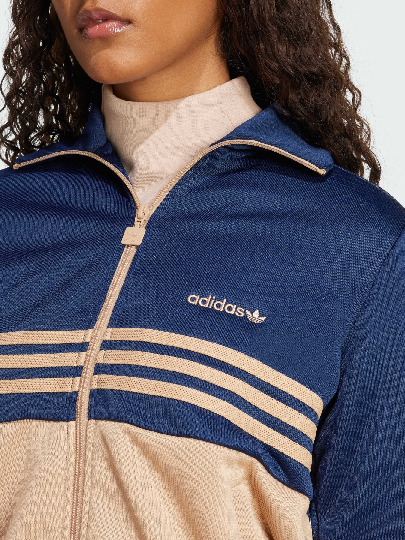 Кофта Adidas 3 Stripes модель JD0988 Фото