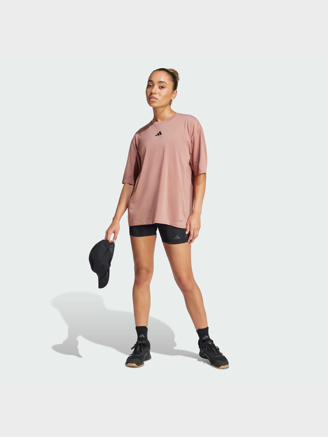 Футболка спортивная Adidas модель JD8237 Фото