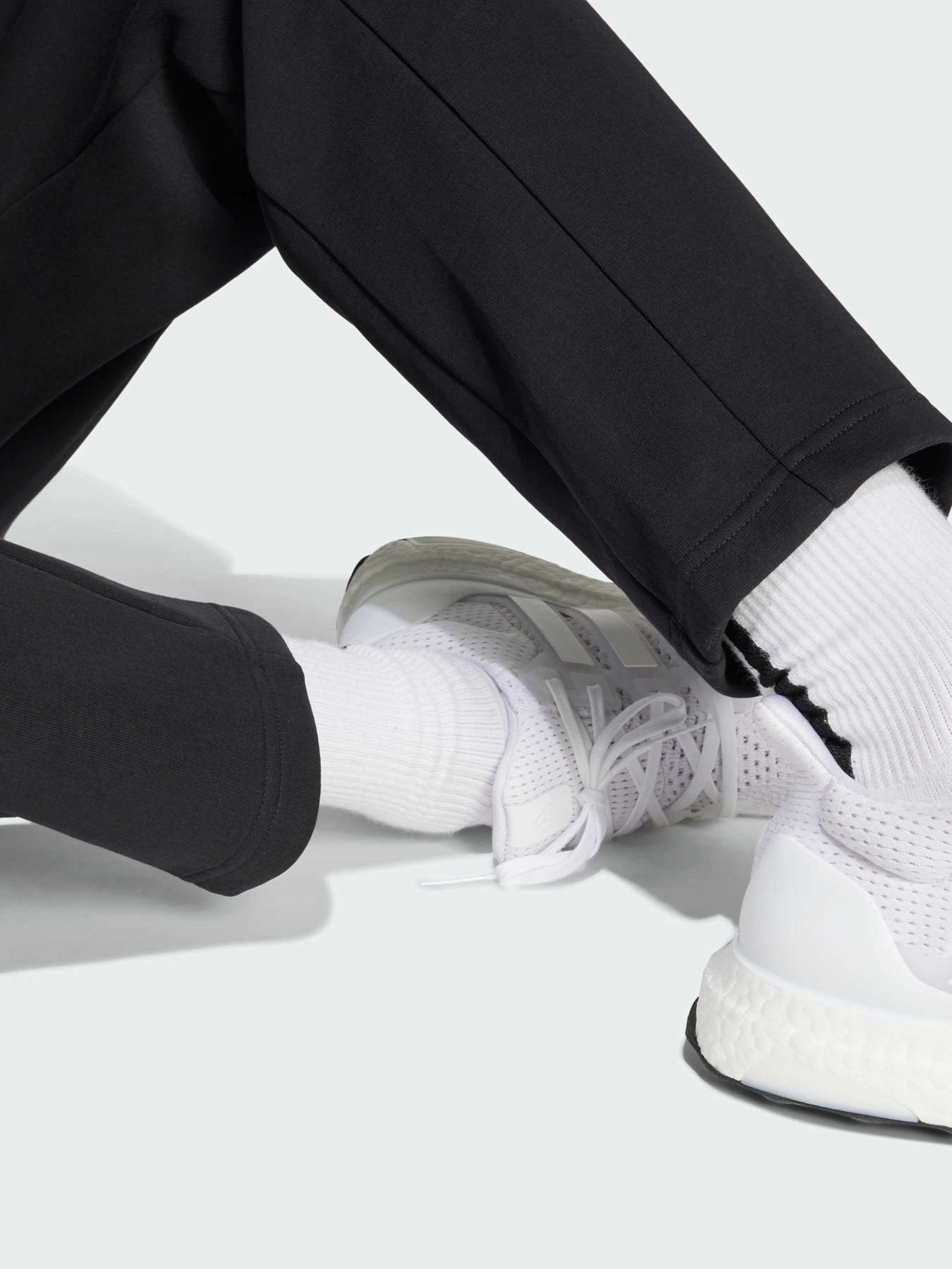 Штани повсякденні Adidas модель JD4910 Фото