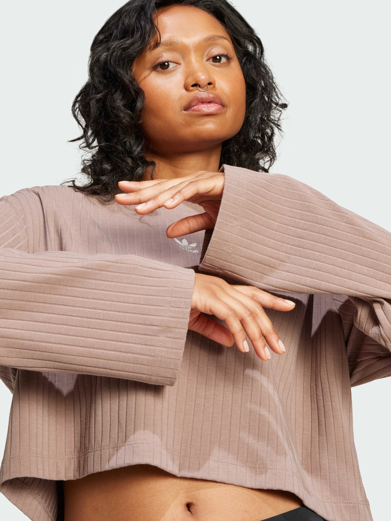 Лонгслів Adidas модель JD5120 Фото