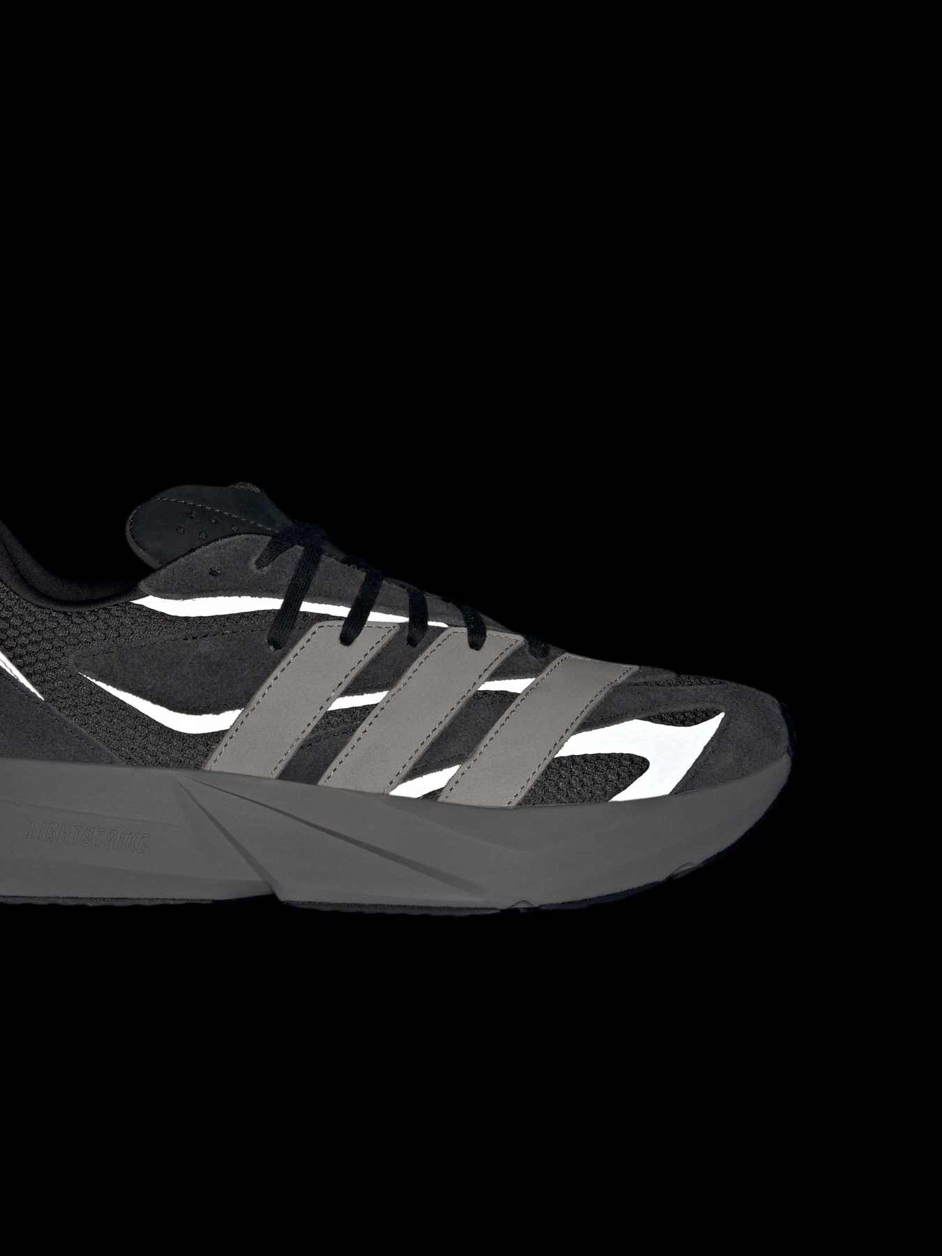 Кросівки Adidas модель JQ9972 Фото