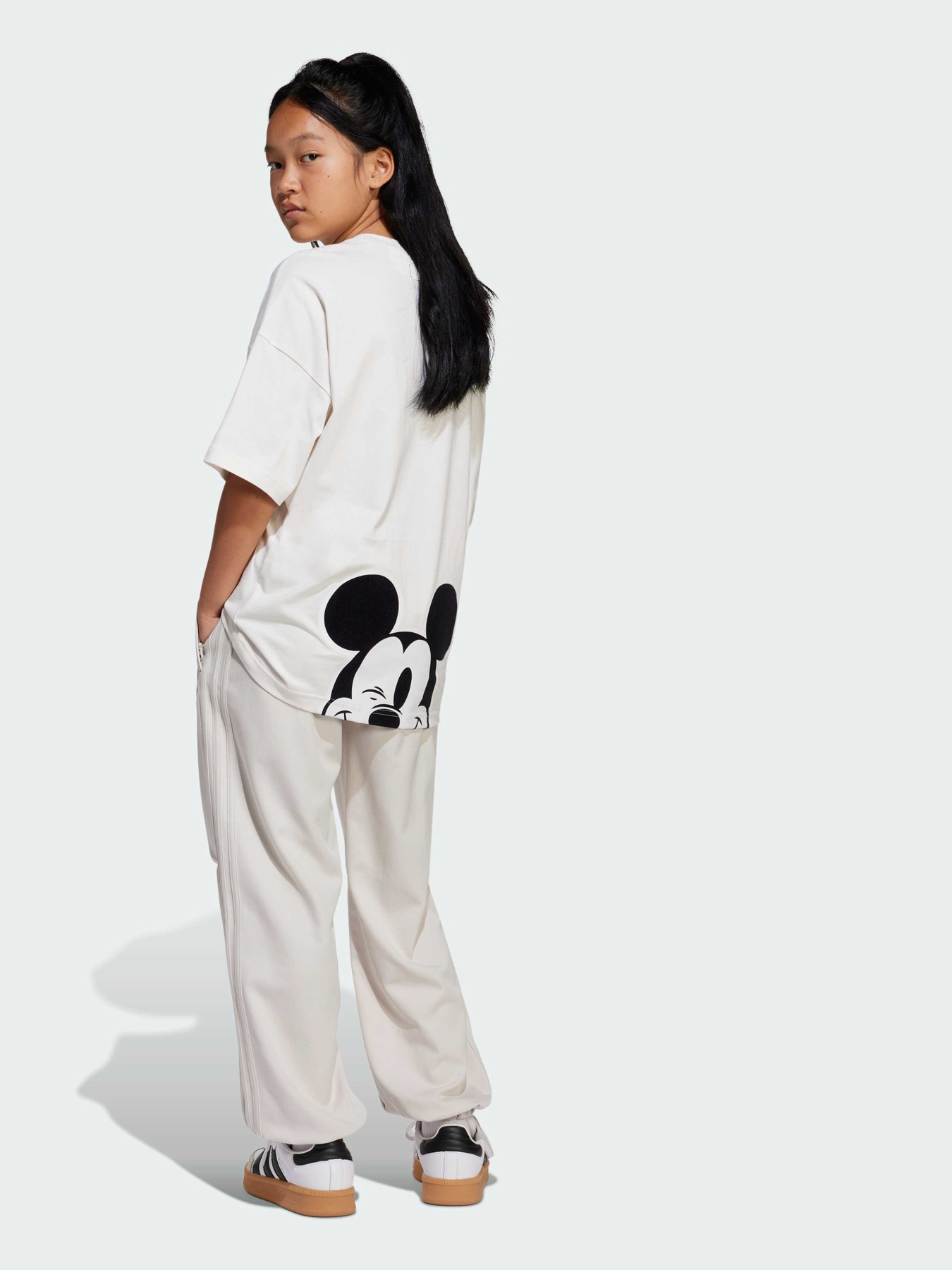 Футболка Adidas x Disney модель JD3093 Фото