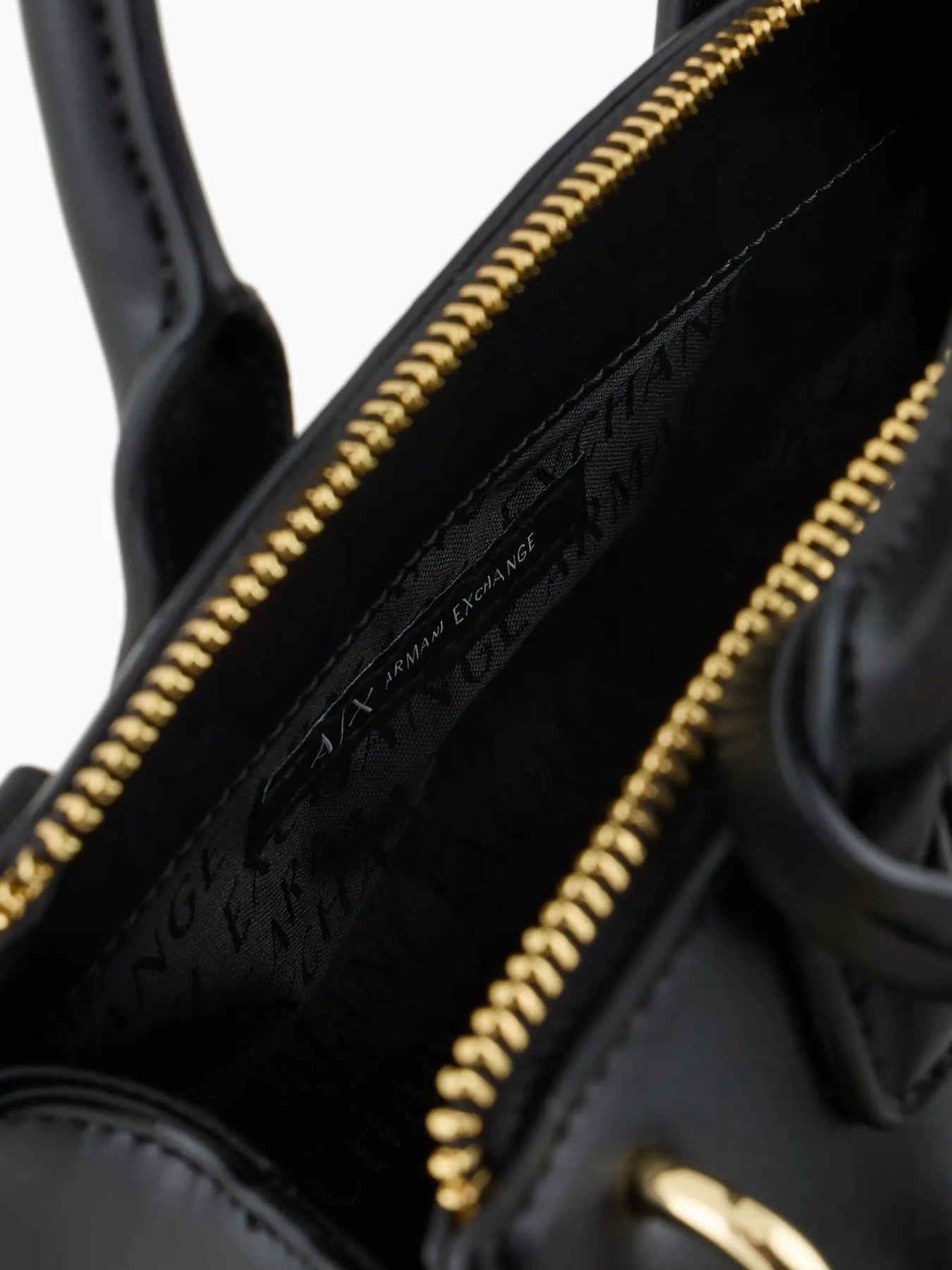Сумки Armani Exchange модель XW000395-AF12040-UC001 Фото