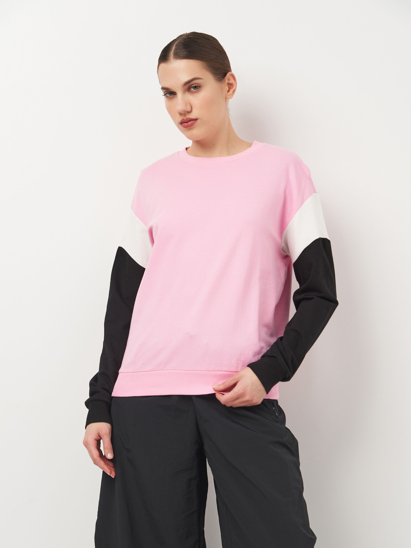 Свитшот H&M модель 73942 Фото