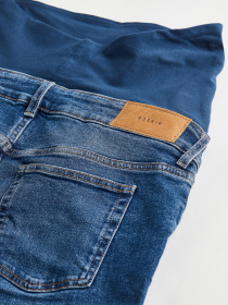 Завужені джинси H&M модель 74809 Завужені джинси H&M модель 74809 Фото