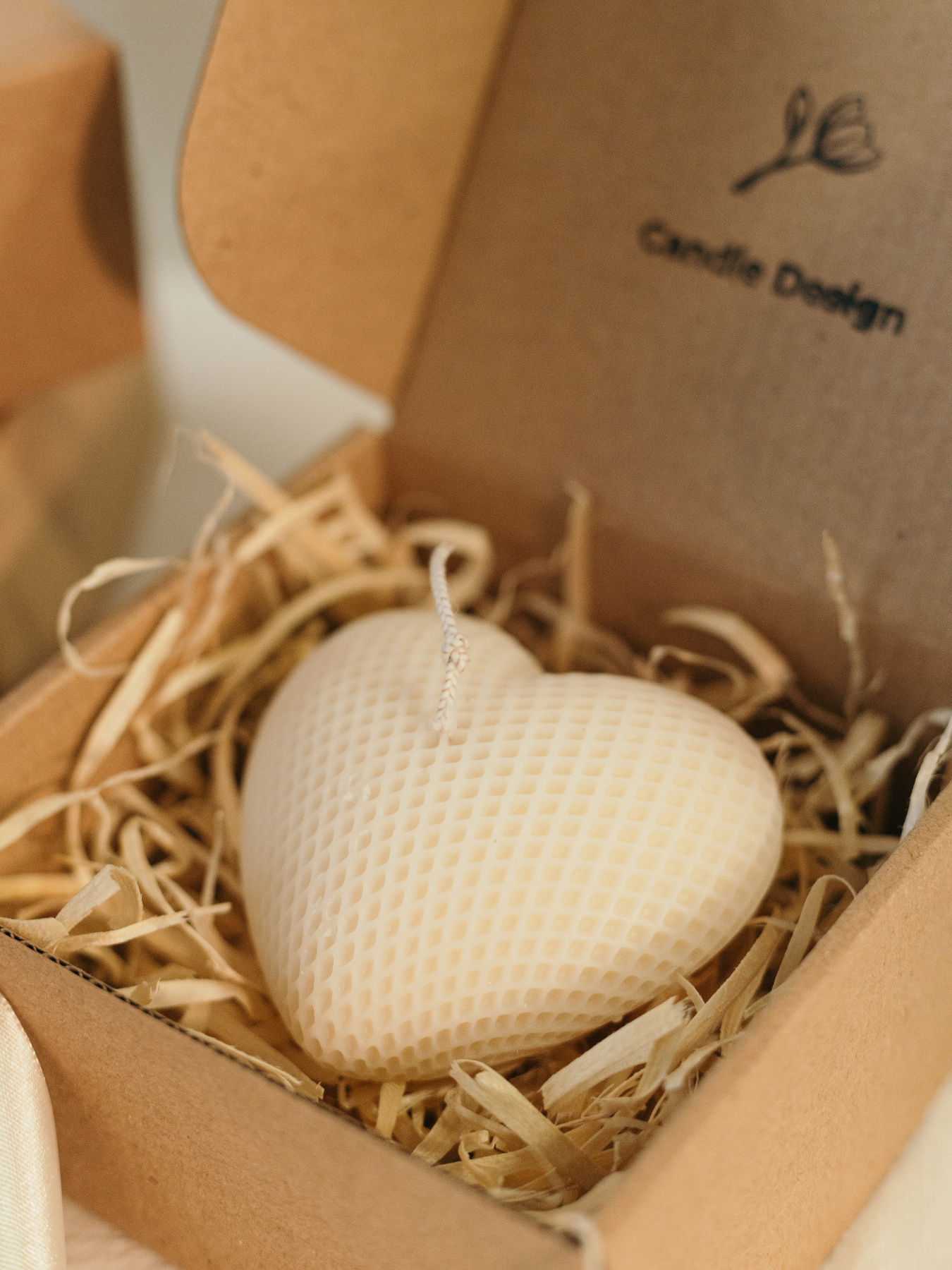 Ароматическая свеча "Сердце M", аромат "Ежевика & шампанское" из натурального оливкового воска Candle Design модель 130.2004 Фото