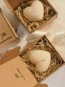 Ароматическая свеча "Сердце M", аромат "Ежевика & шампанское" из натурального оливкового воска Candle Design модель 130.2004 Фото