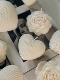 Ароматическая свеча "Сердце M", аромат "Ежевика & шампанское" из натурального оливкового воска Candle Design модель 130.2004 Фото