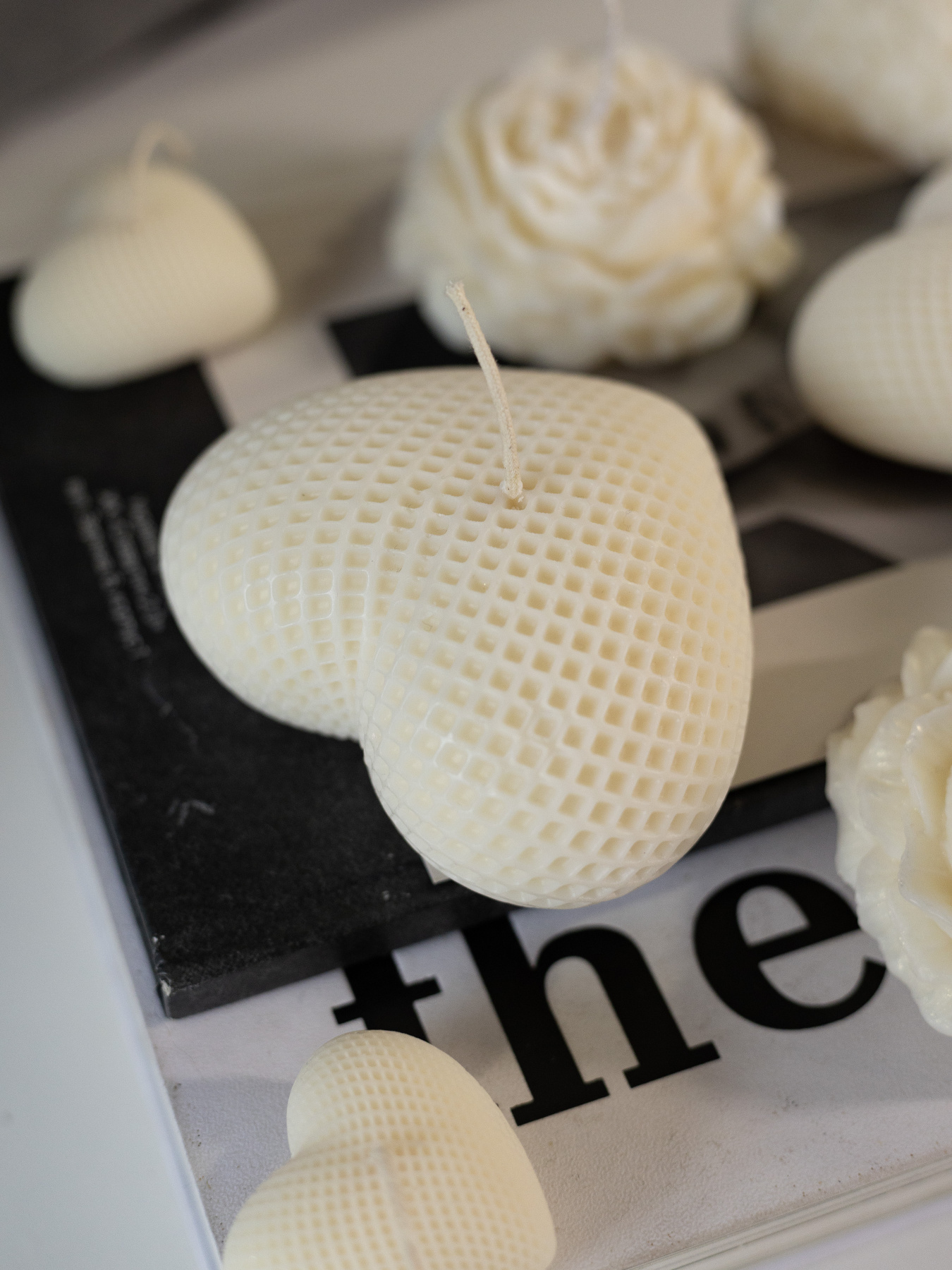 Ароматическая свеча "Сердце L", аромат "Ежевика & шампанское" из натурального оливкового воска Candle Design модель 130.2003 Фото