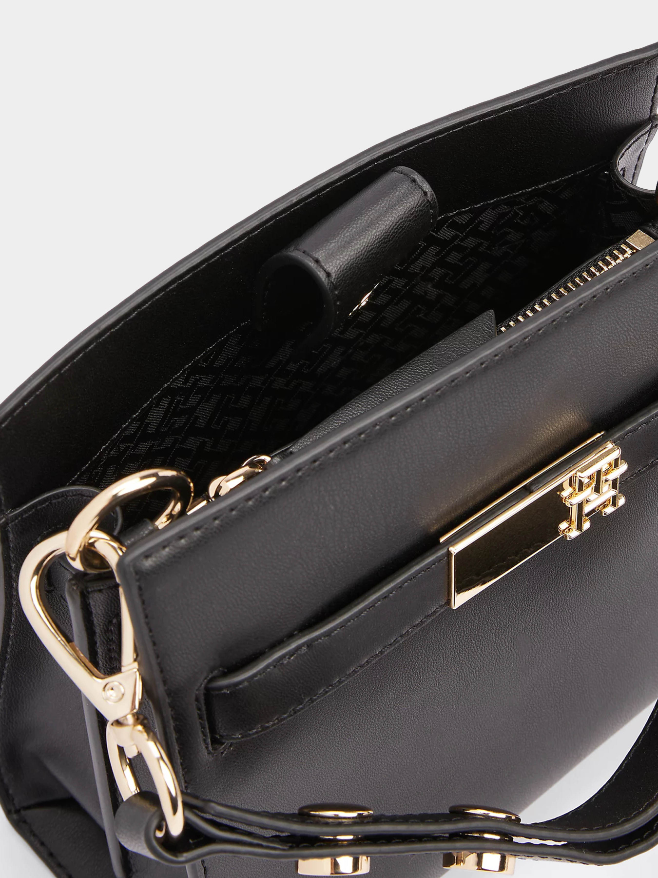 Сумки Tommy Hilfiger модель AW0AW16896-BDS Фото