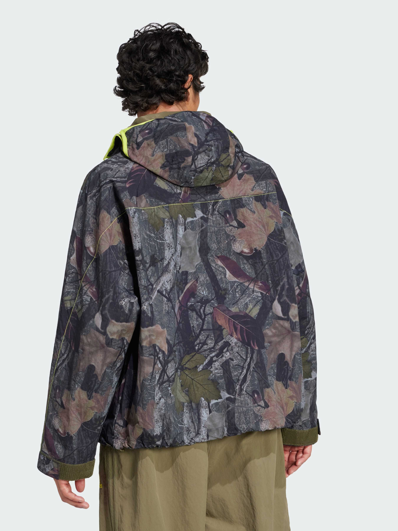 Куртки Adidas модель JD5417 Фото