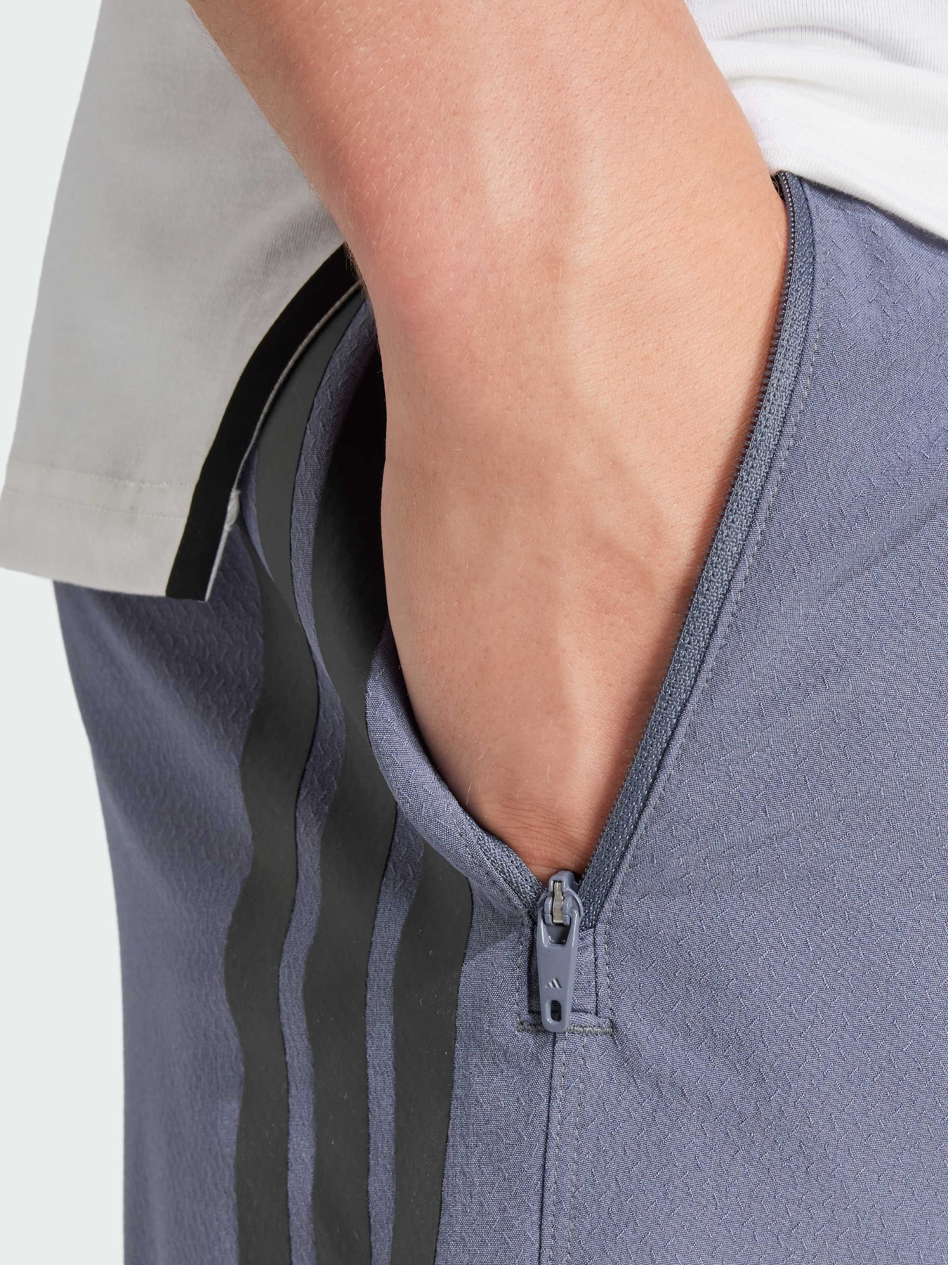 Шорти спортивні Adidas 3 Stripes модель JE8236 Фото