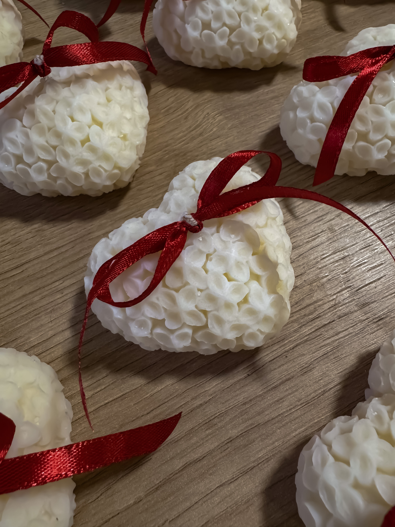 Ароматическая свеча "Сердце ажурное", аромат "Ежевика & шампанское" из натурального оливкового воска Candle Design модель 130.2006/2007/2008 Фото