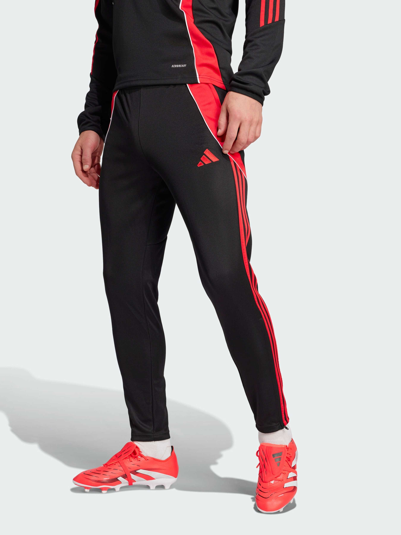 Штаны спортивные Adidas Tiro модель JP2489 Фото