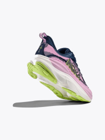 Кроссовки для бега HOKA модель 1155113-MTW Фото