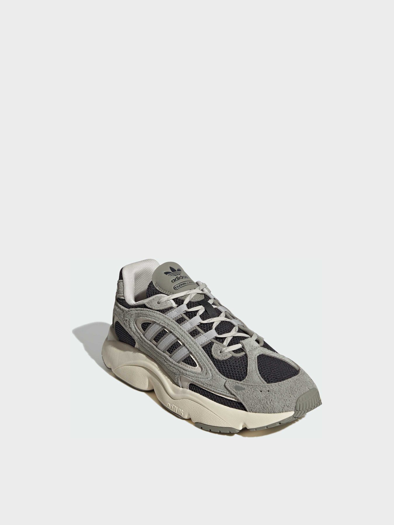 Кроссовки повседневные Adidas Ozweego модель JI2633 Фото