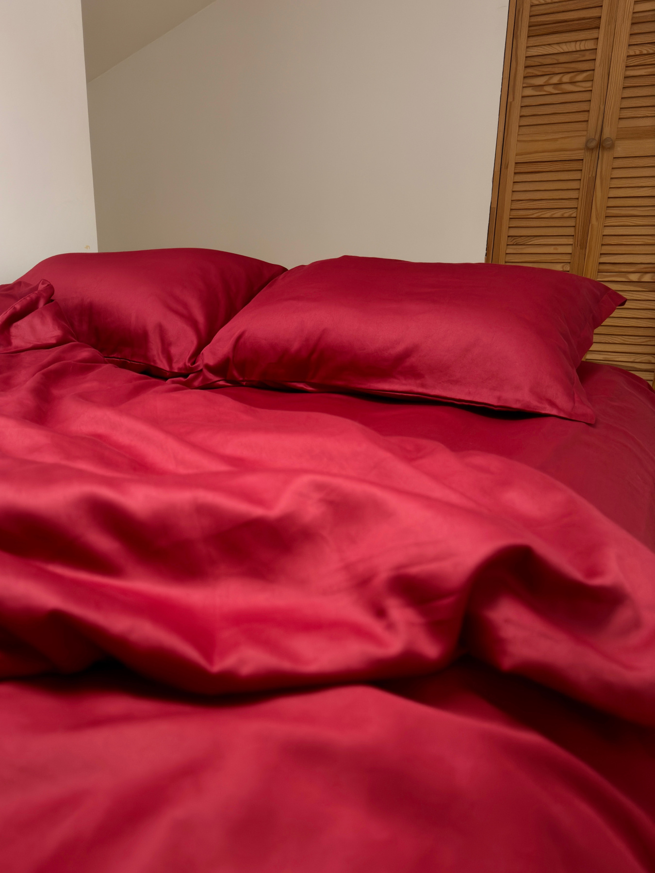 Комплект постільної білизни класичний винний Cozy модель 11781261 Комплект постільної білизни класичний винний Cozy модель 11781261 Фото