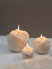 Набор свеч "Белые розы" из натурального оливкового воска Candle Design модель 200.0010 Фото