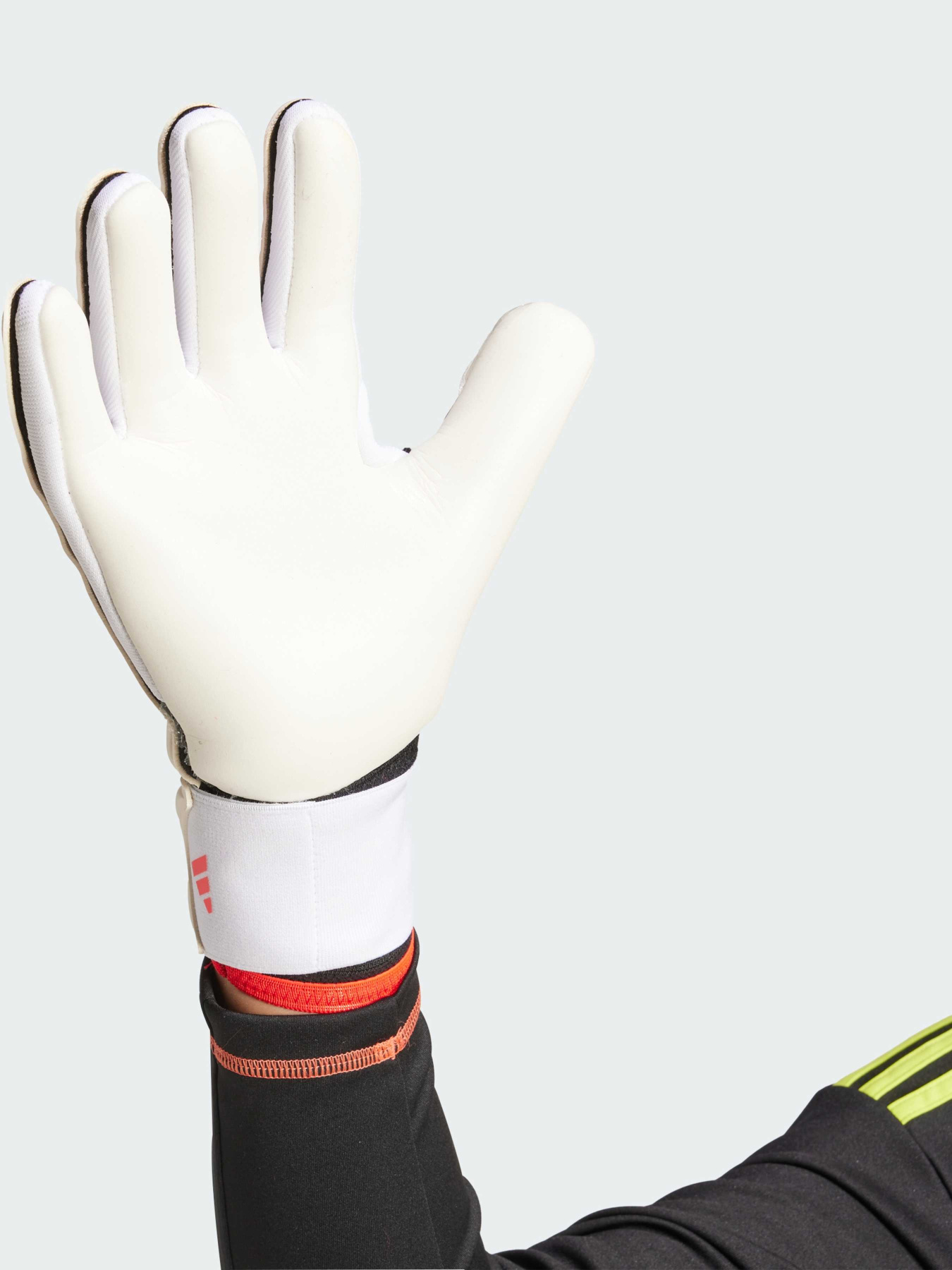 Рукавички для спорту Adidas Copa модель JH3793 Фото