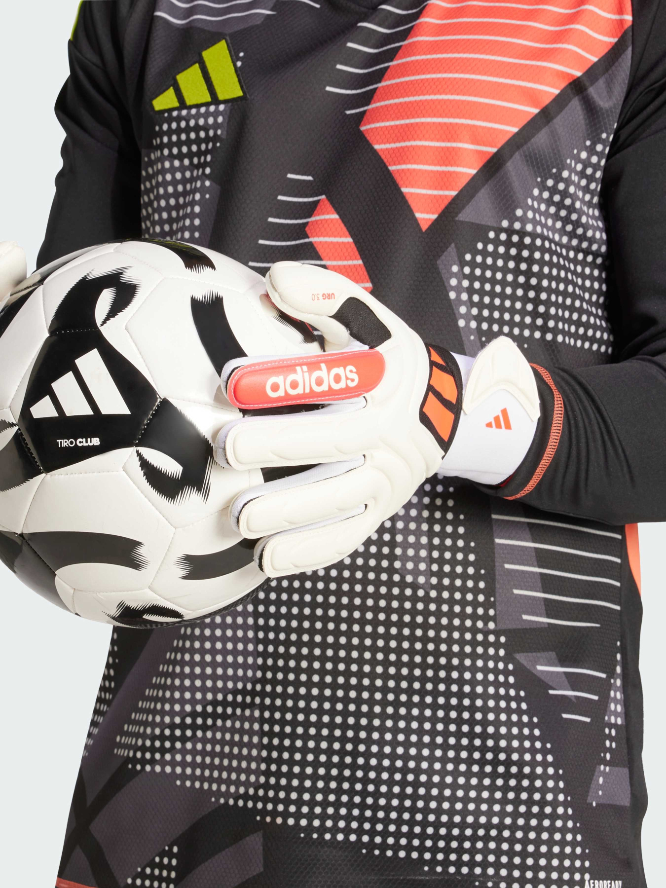 Рукавички для спорту Adidas Copa модель JH3793 Фото