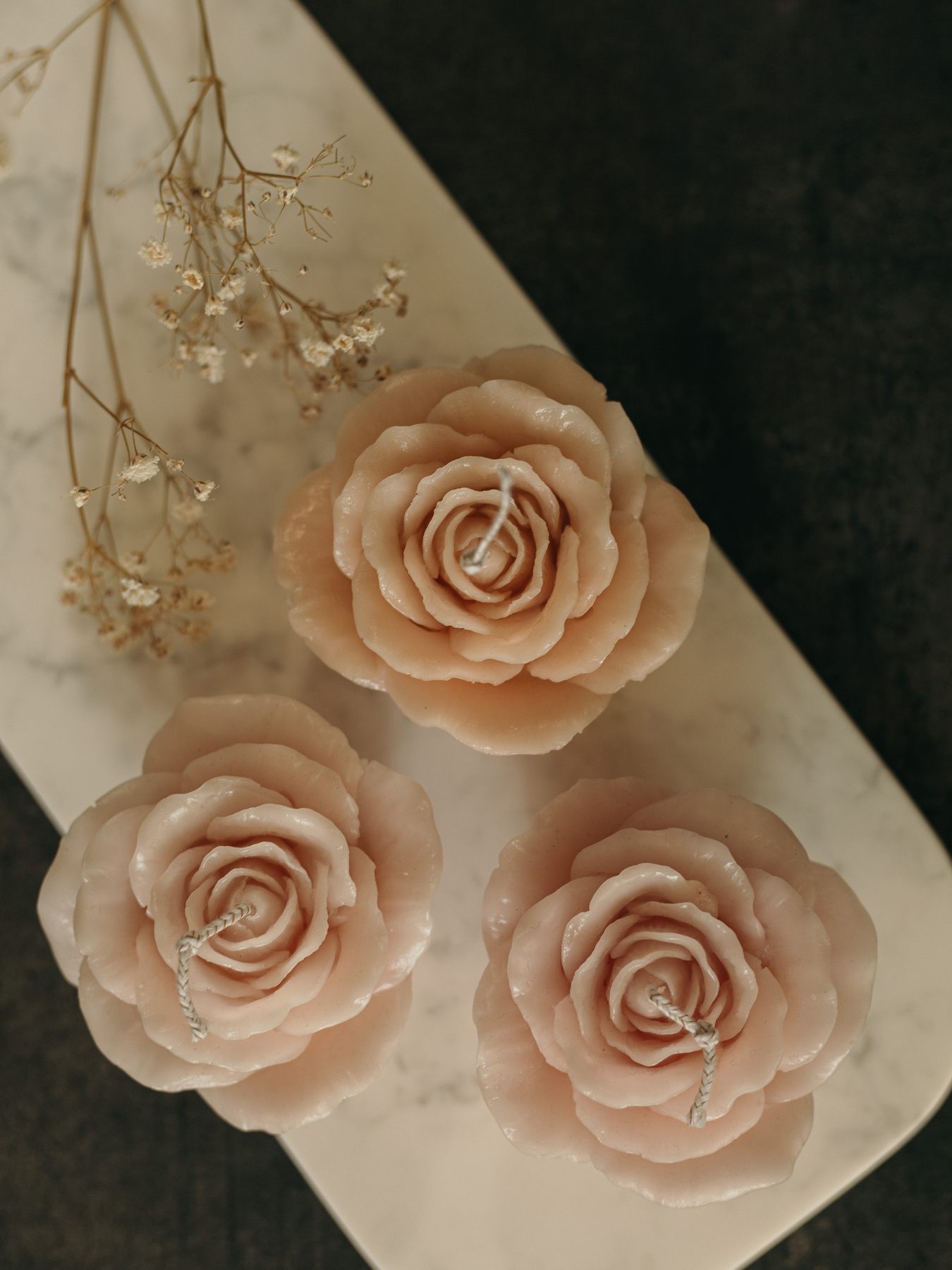 Свеча "Роза Альба" парфюмированная, аромат - цветочный, из натурального пчелиного воска Candle Design модель 120.3013 Фото