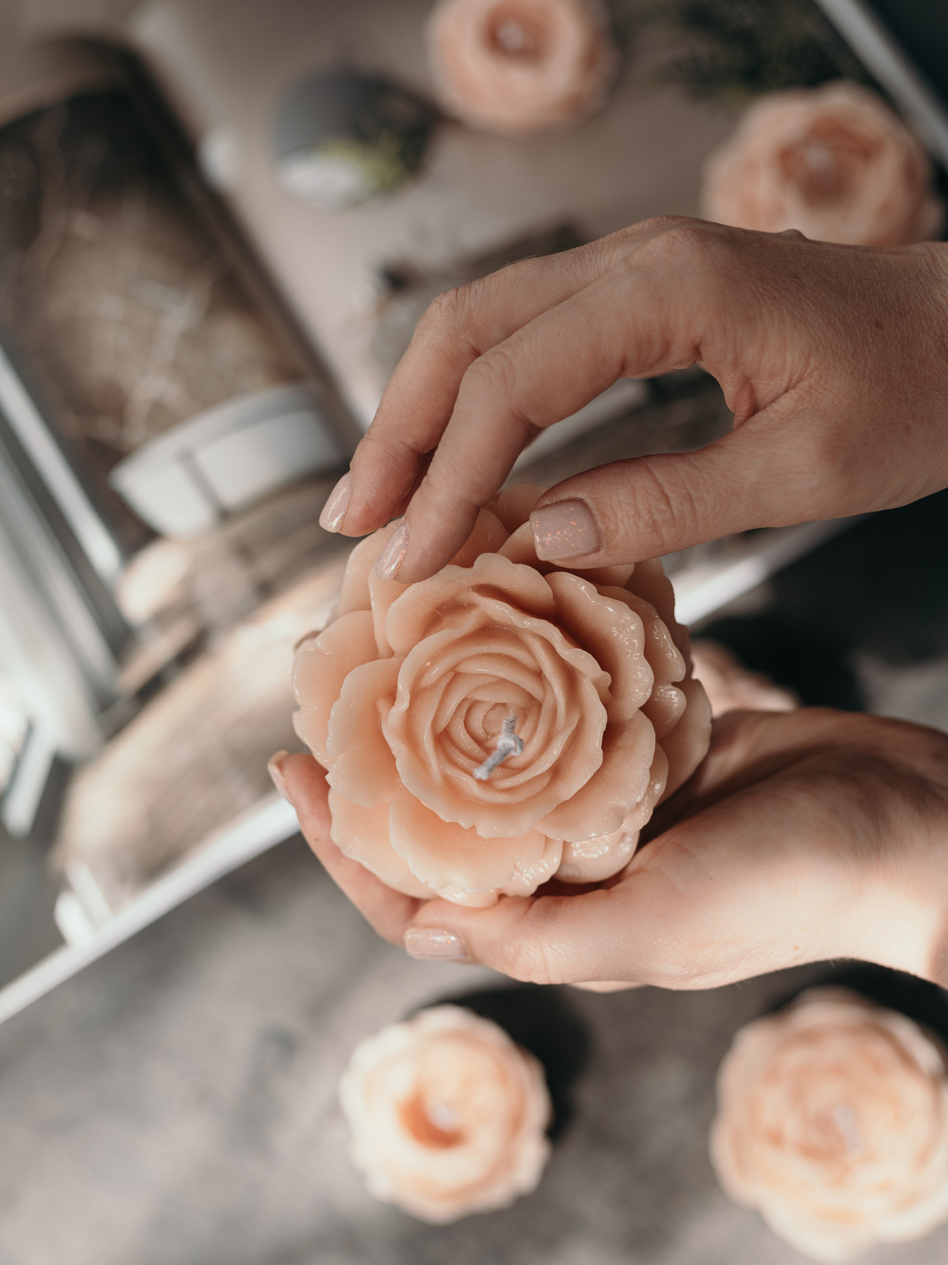 Ароматическая ячейка "Роза", аромат - цветочный, из натурального пчелиного воска Candle Design модель 120.3010 Фото