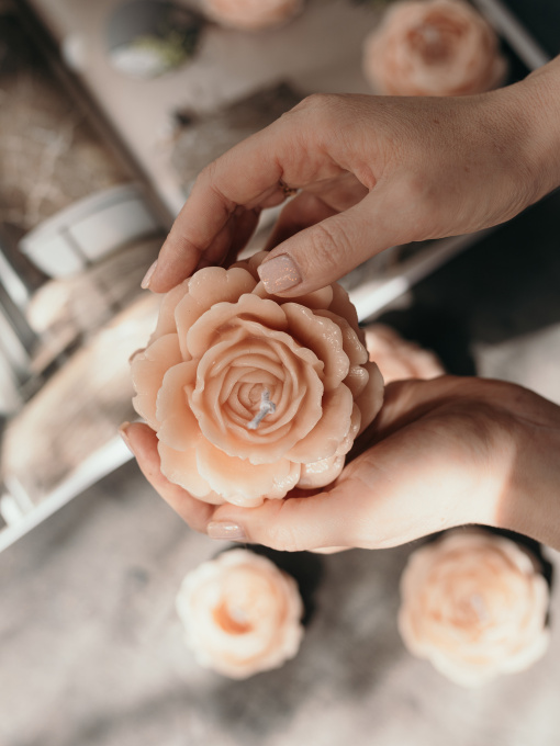 Ароматична вічка "Троянда", аромат - квітковий, з натурального бджолиного воску Candle Design модель 120.3010 Фото